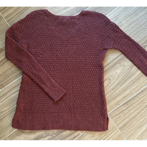 American Eagle Womens Rust Wool Blend Knit Sweater XS Vneck Cozy Slouchy Cottage - Picture 2 of 9